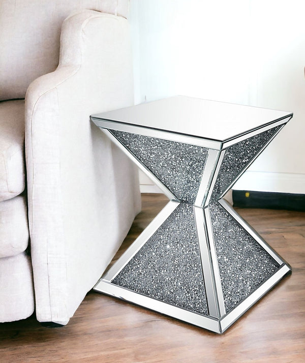 23 Silver Mirrored And Manufactured Wood Square Diamond End Table