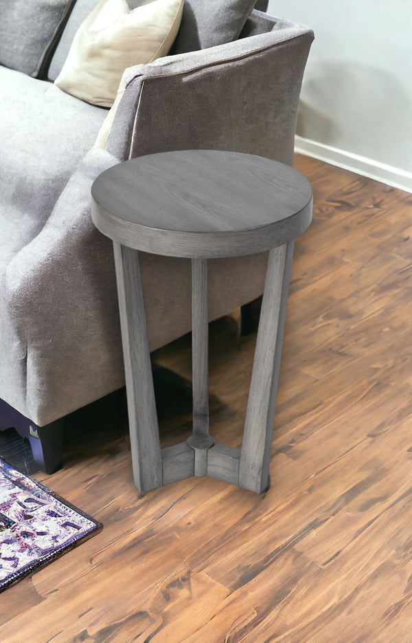 24 Gray Manufactured Wood Round End Table